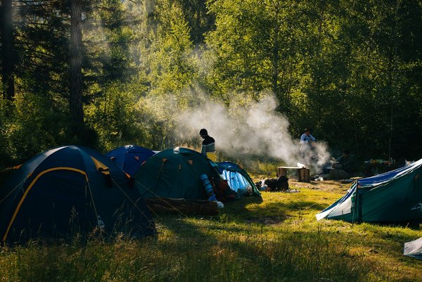 Quels sont les meilleurs conseils pour un camping en région de sécheresse?
