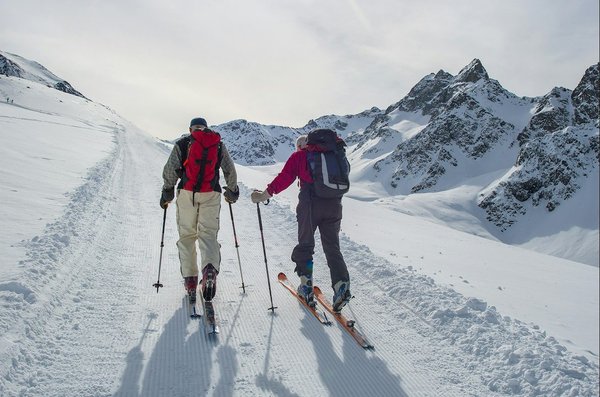 Quels sont les secrets pour une randonnée réussie dans les montagnes du Jura, France ?